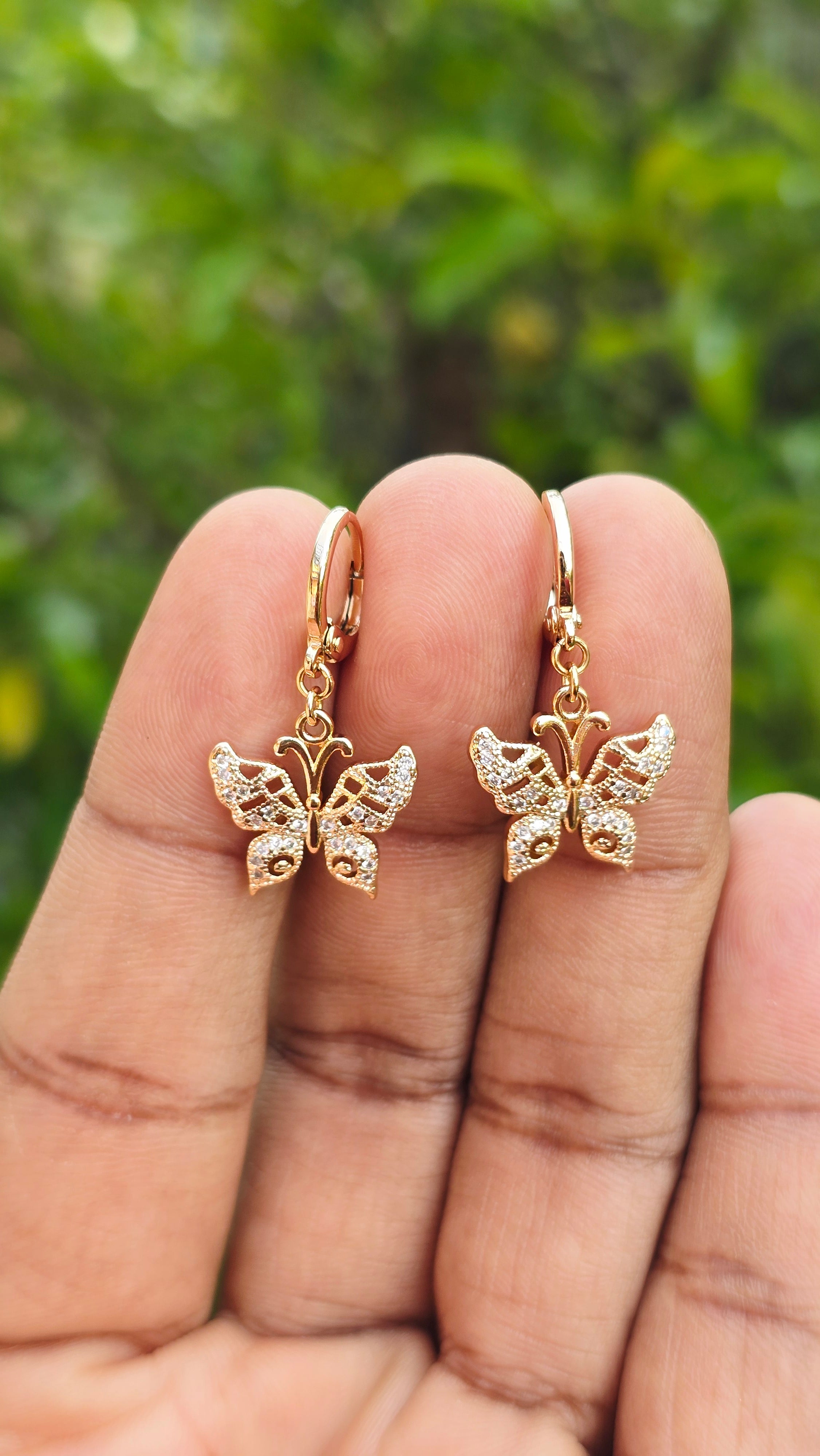 Gold Wings Studs ✨