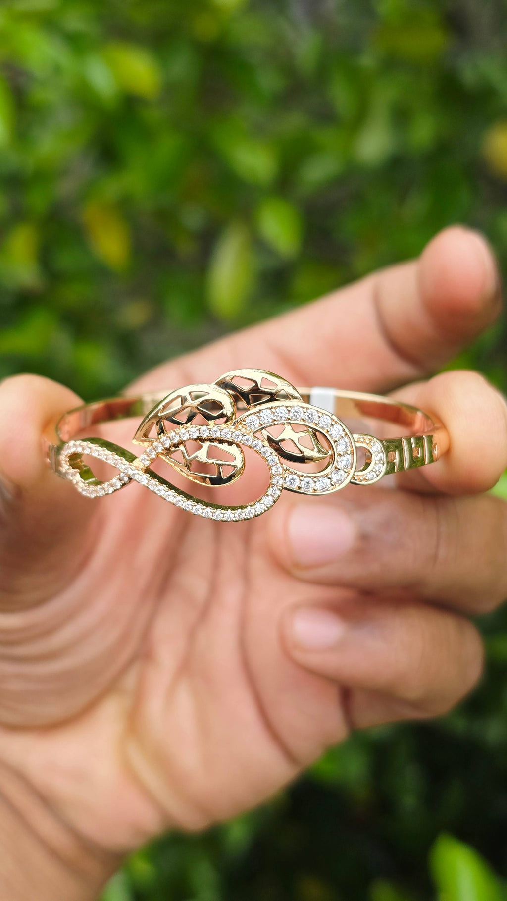 Gold Plated Twin Heart Bracelet | Anti Tarnish